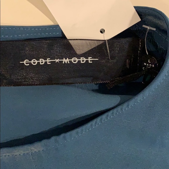 Shirt - Picture 3 of 3